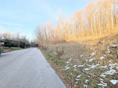 Lot # 11 Maplewood Avenue Barre City VT 05641