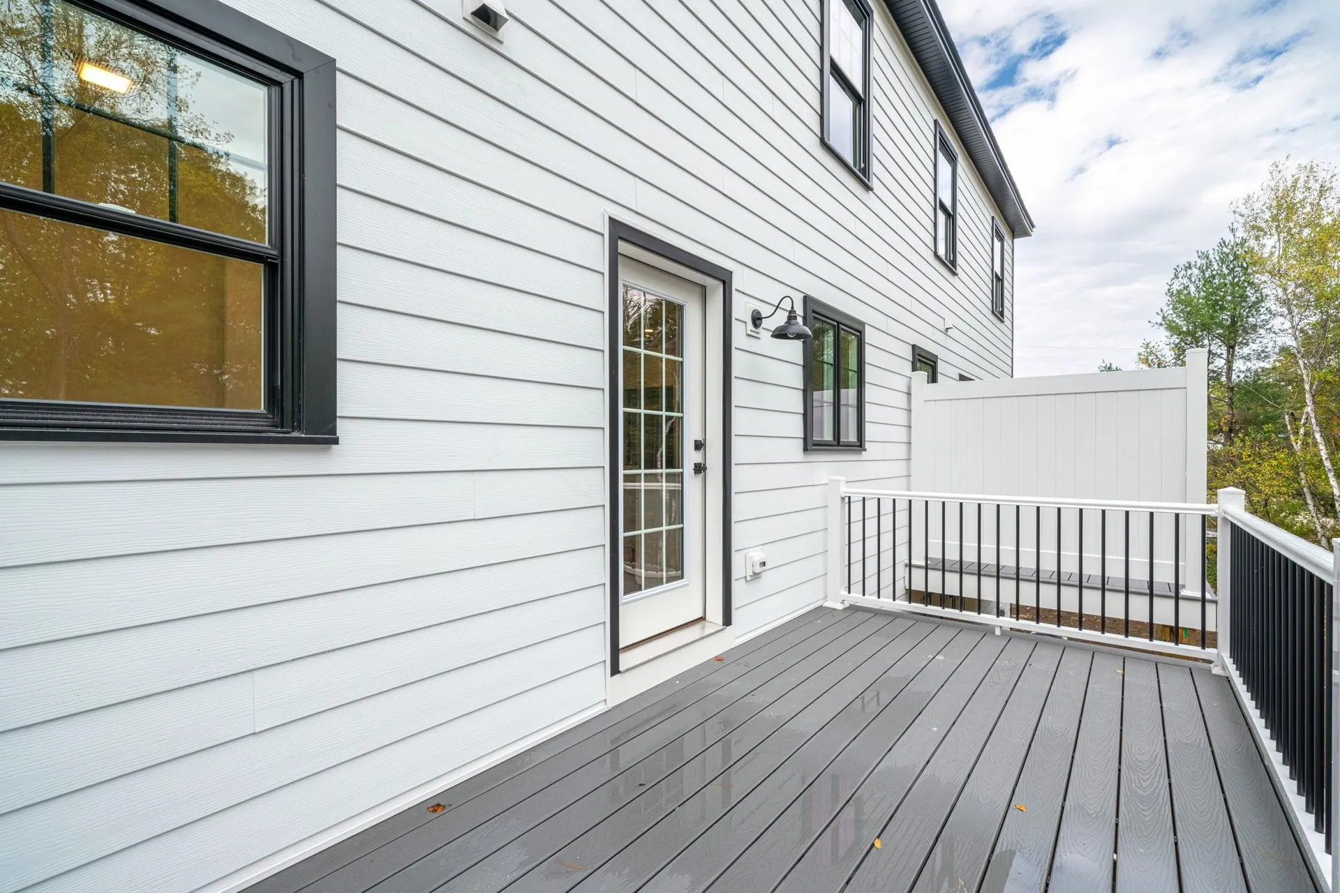 14 B Mohawk Drive Londonderry NH 03053