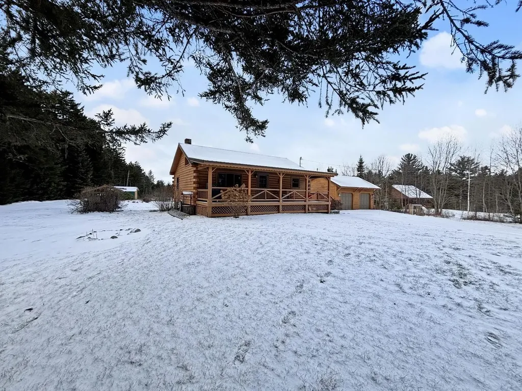 116 Little River Road Carroll NH 03595