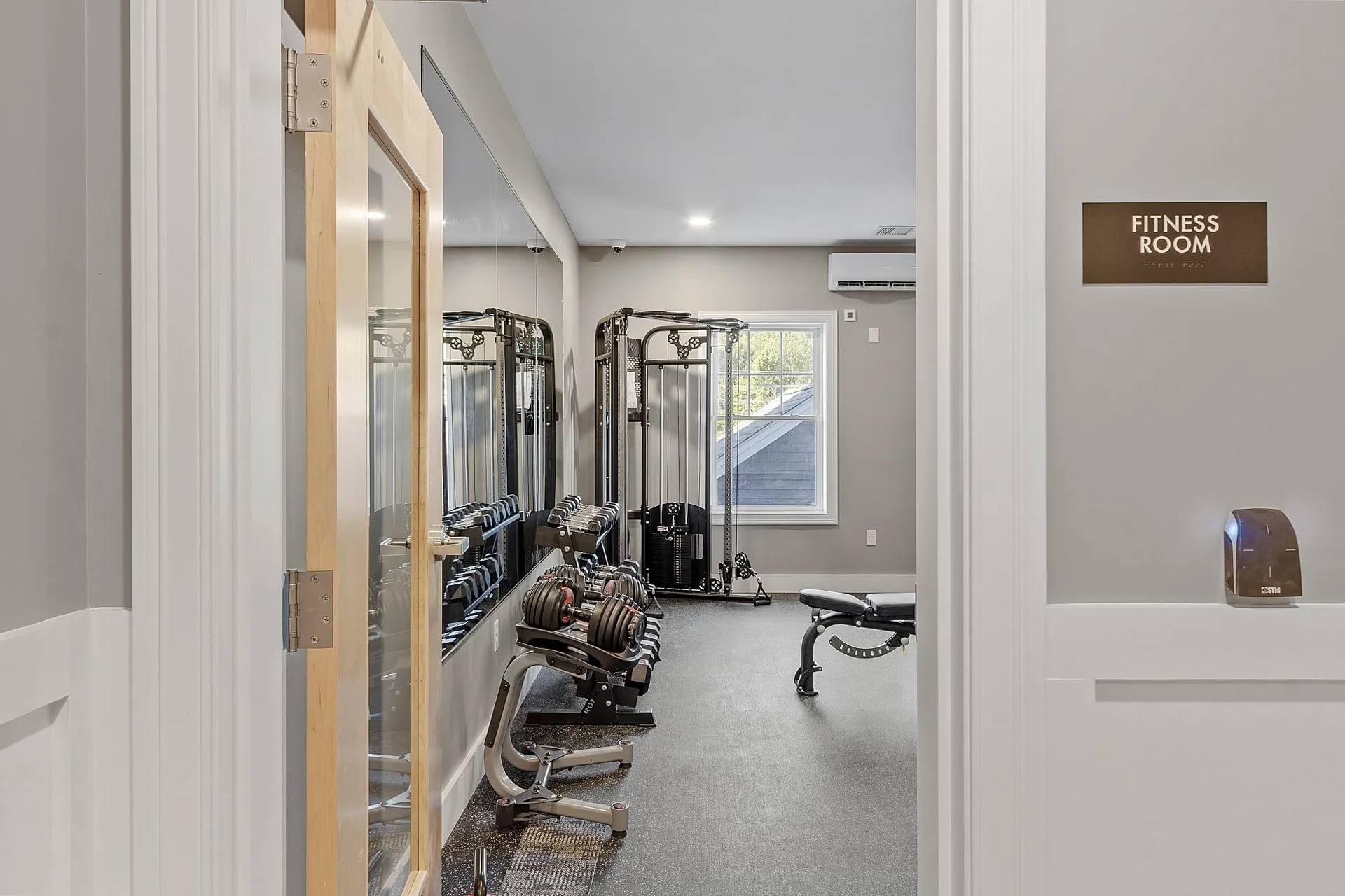 10100 S Willow Street Manchester NH 03103