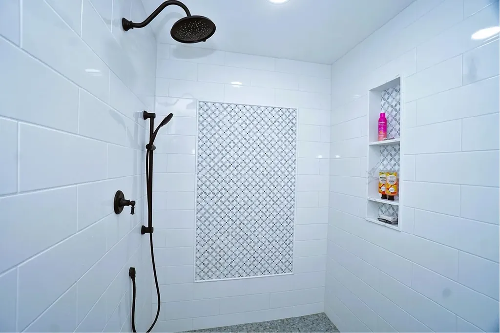 41 Clearwater Drive Dover NH 03820