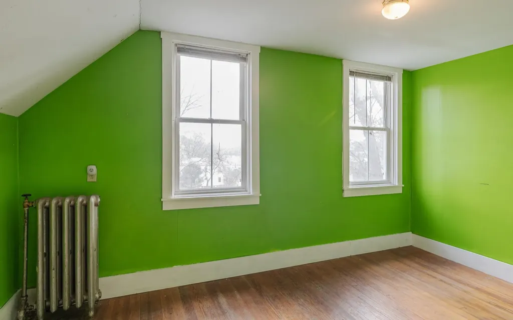 10 King Street Rockingham VT 05101