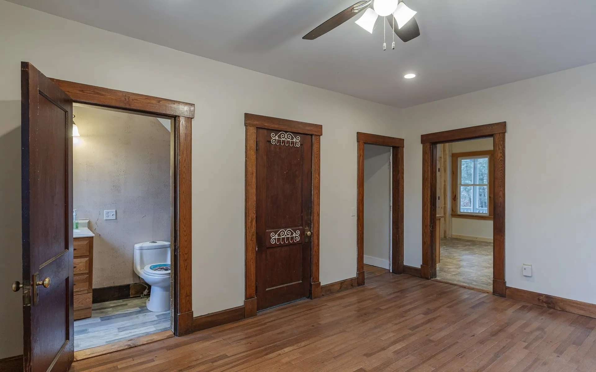 10 King Street Rockingham VT 05101