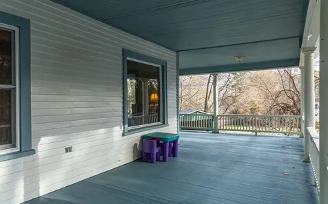 10 King Street Rockingham VT 05101