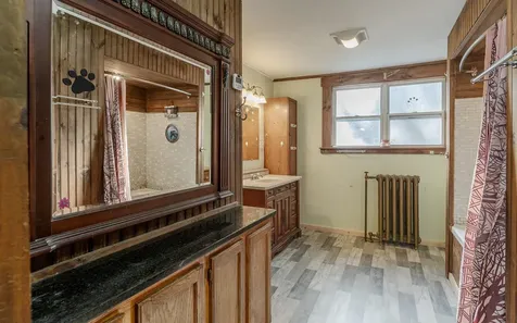 10 King Street Rockingham VT 05101