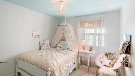 10 Judy Drive Londonderry NH 03053