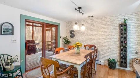 10 Judy Drive Londonderry NH 03053