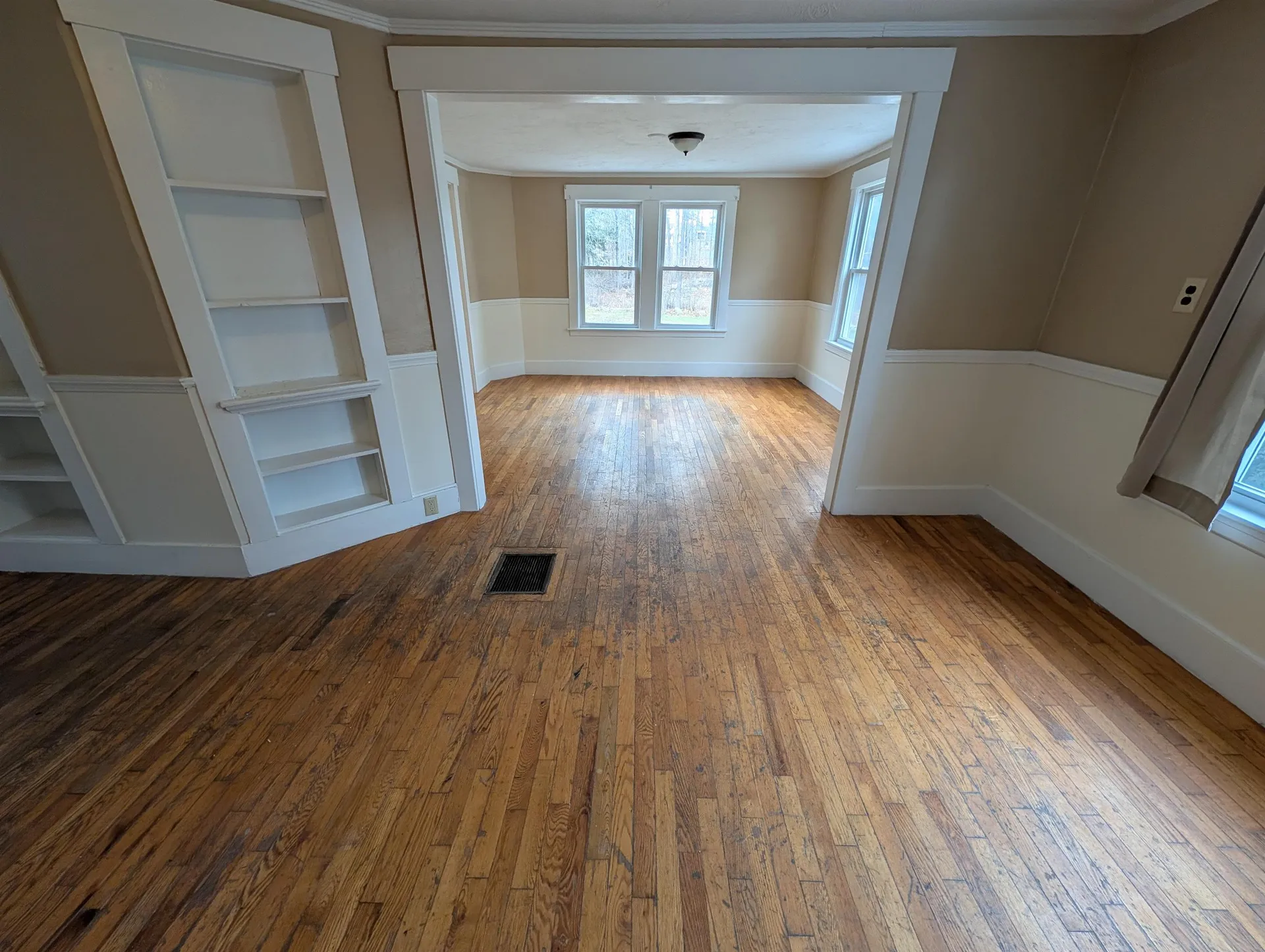 30 Pleasant Street Plymouth NH 03264