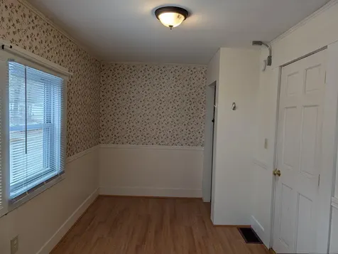 30 Pleasant Street Plymouth NH 03264