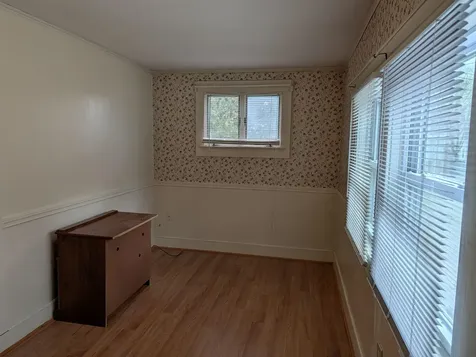 30 Pleasant Street Plymouth NH 03264