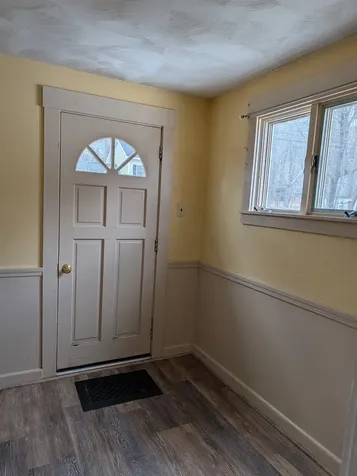 30 Pleasant Street Plymouth NH 03264