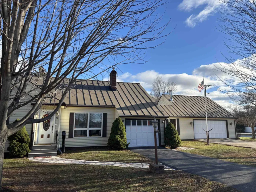 13 Laroe Street Swanton VT 05488