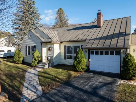 13 Laroe Street Swanton VT 05488