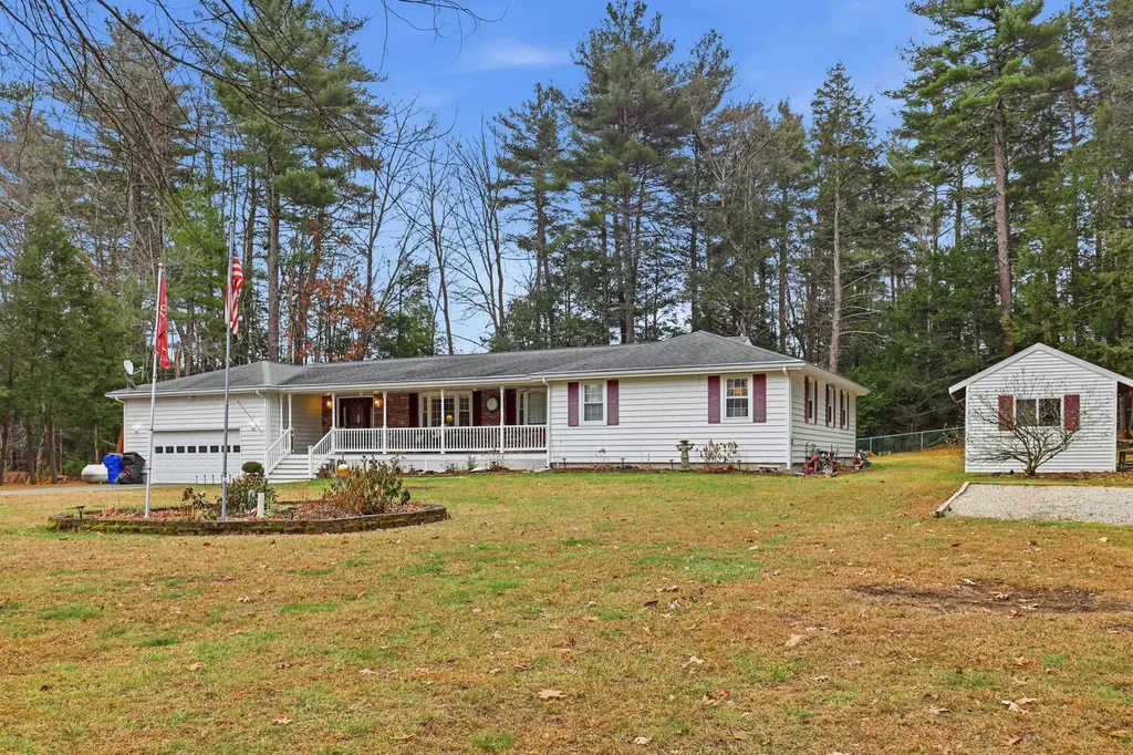 27 Alvirne Drive Hudson NH 03051