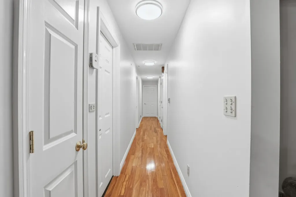 27 Alvirne Drive Hudson NH 03051