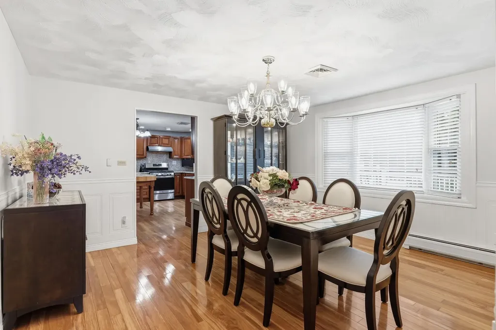 27 Alvirne Drive Hudson NH 03051