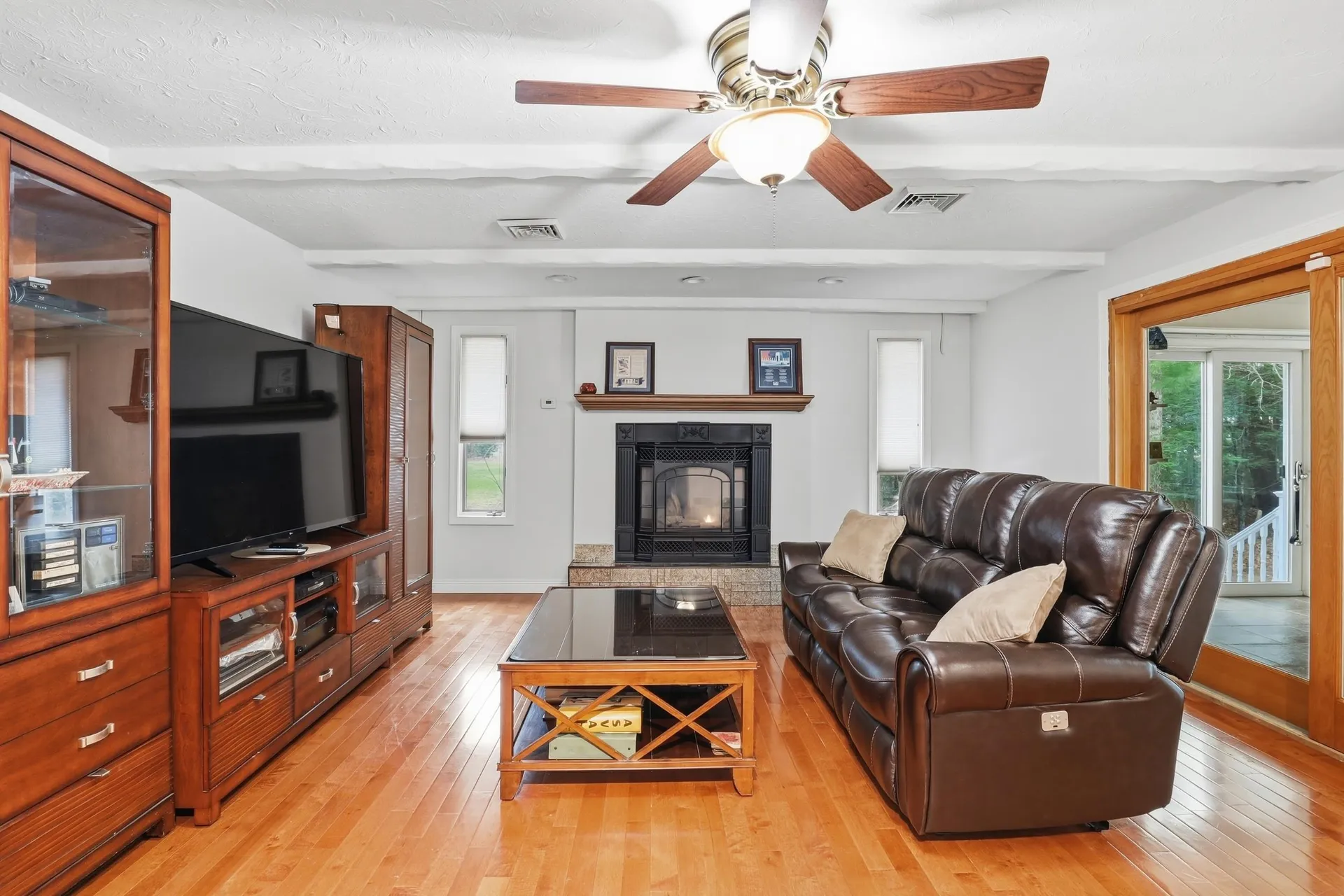 27 Alvirne Drive Hudson NH 03051