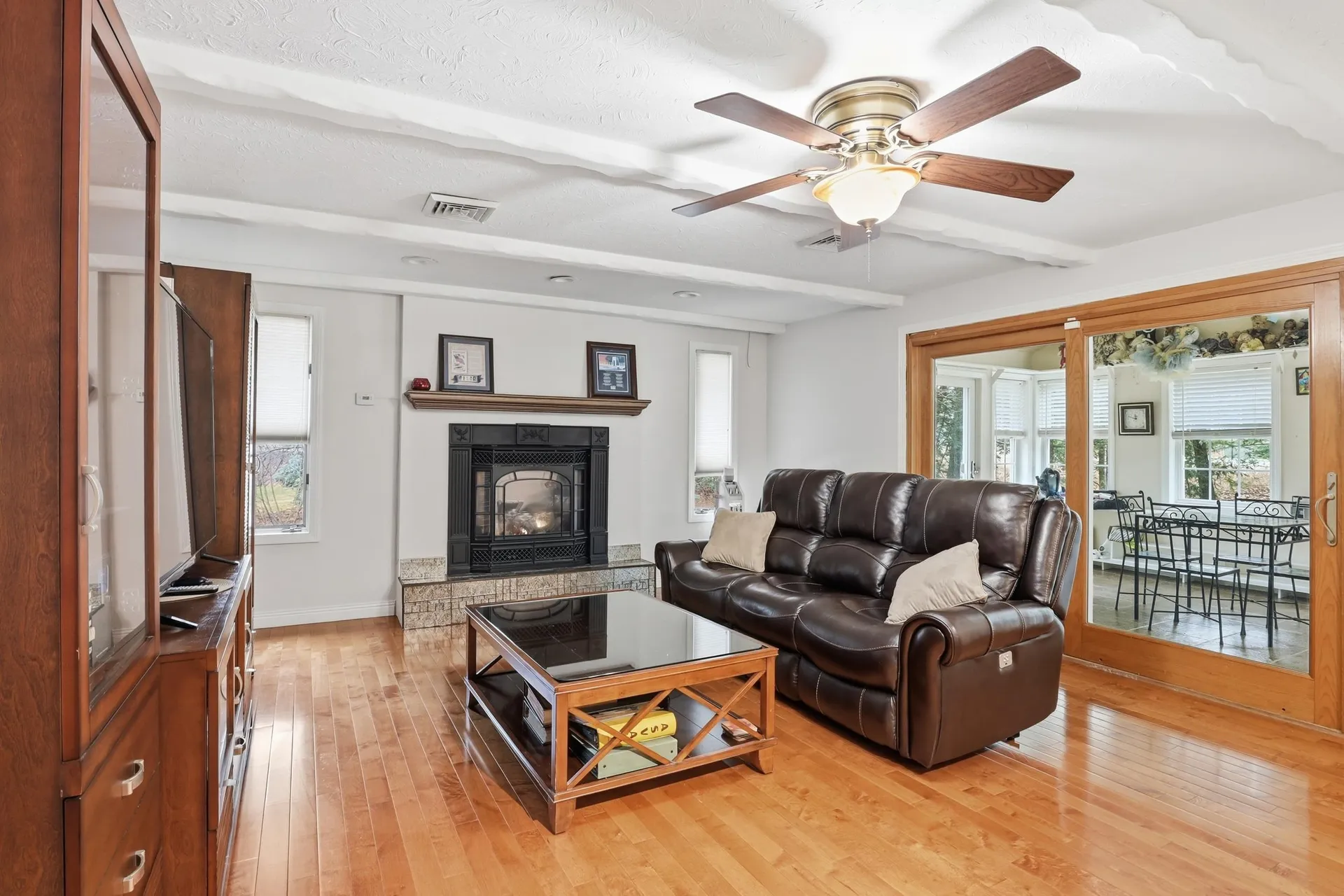 27 Alvirne Drive Hudson NH 03051