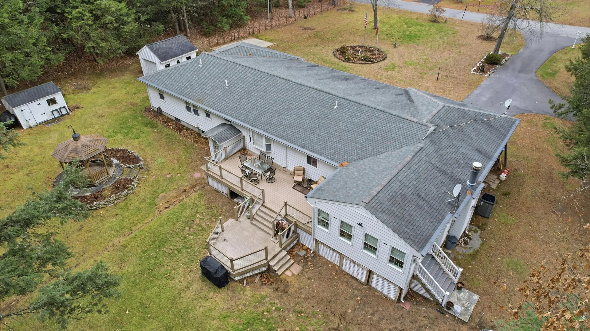 27 Alvirne Drive Hudson NH 03051