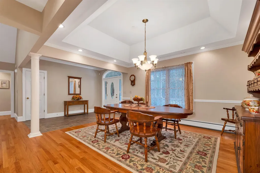 40 North Wood Road Dunbarton NH 03046-4708