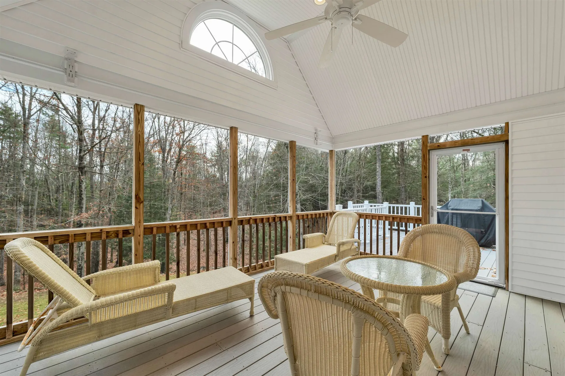 40 North Wood Road Dunbarton NH 03046-4708