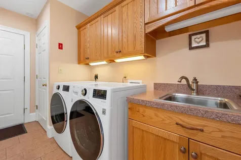 40 North Woods Road Dunbarton NH 03046-4708