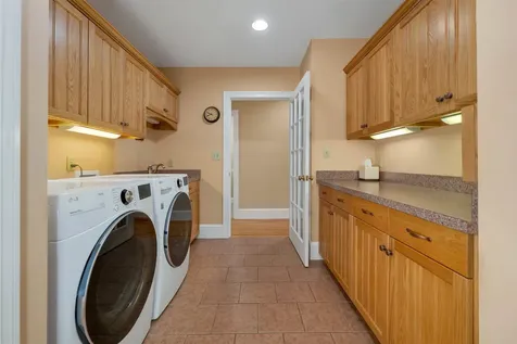 40 North Woods Road Dunbarton NH 03046-4708