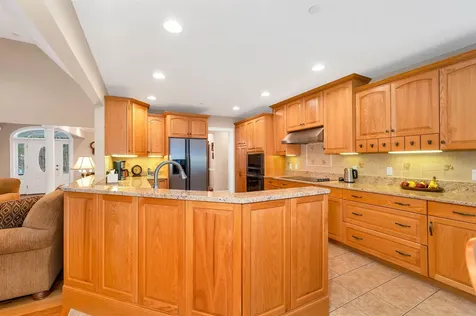 40 North Woods Road Dunbarton NH 03046-4708