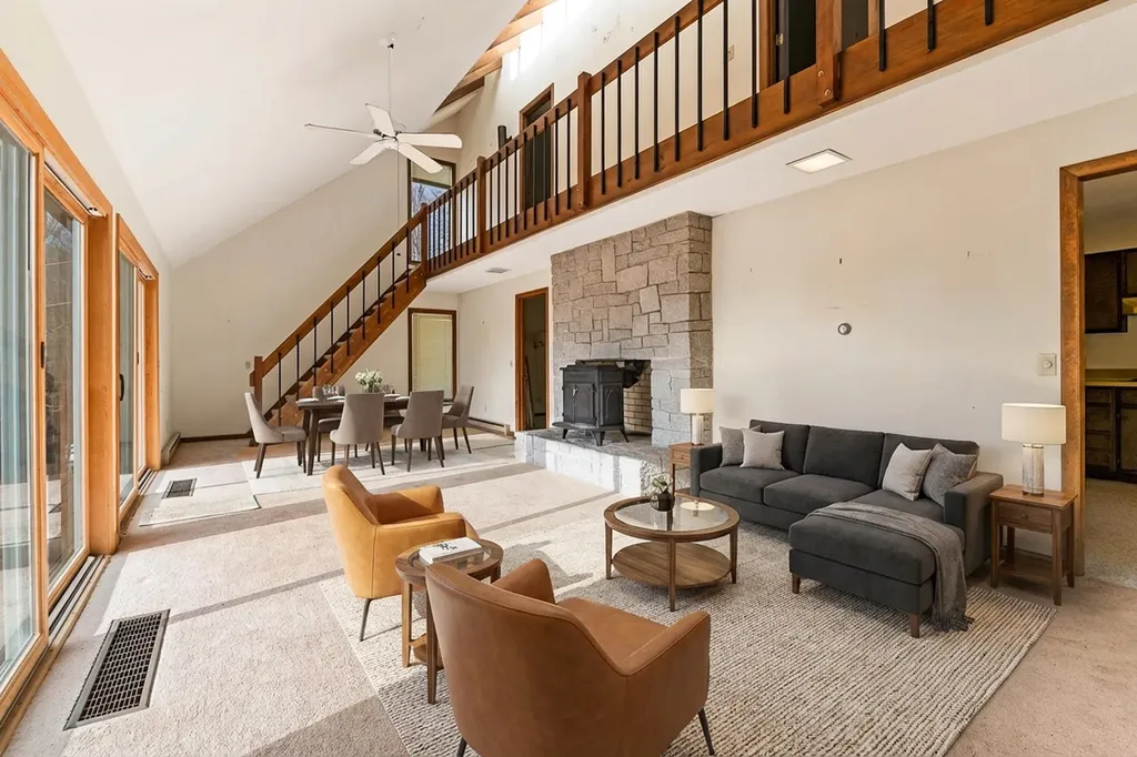 138 Trow Hill Road Sunapee NH 03782