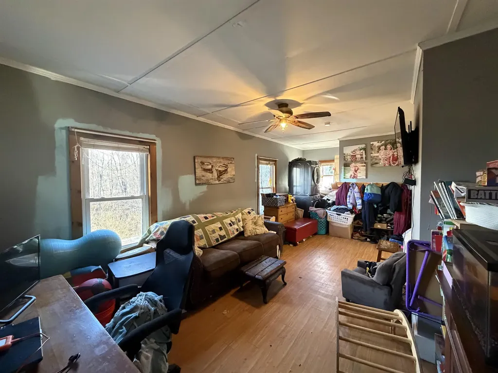 17 Pappas Road Claremont NH 03743