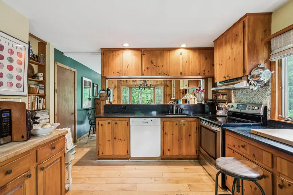 546 E Barnard Road Barnard VT 05031