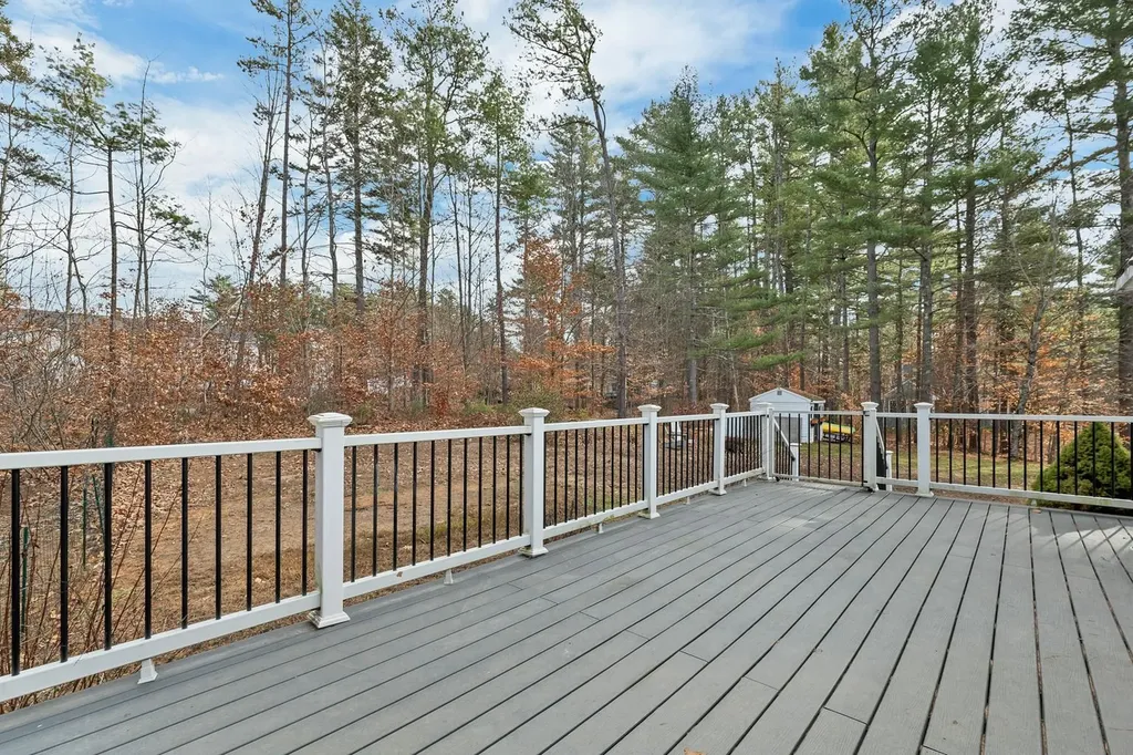 106 Fairview Avenue Conway NH 03818