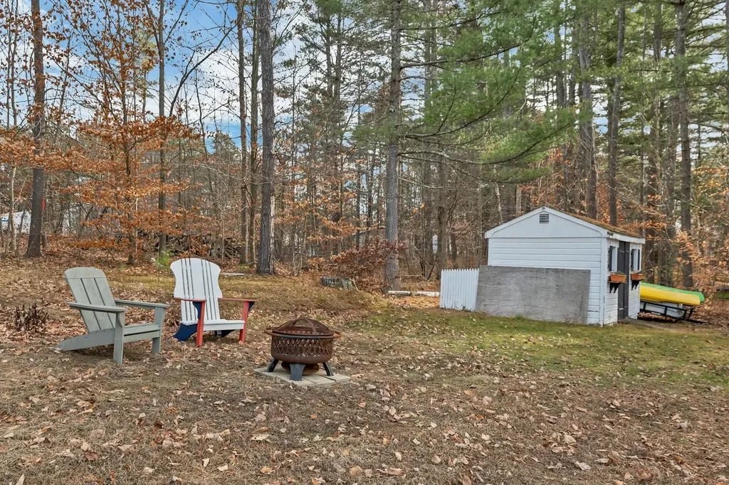 106 Fairview Avenue Conway NH 03818