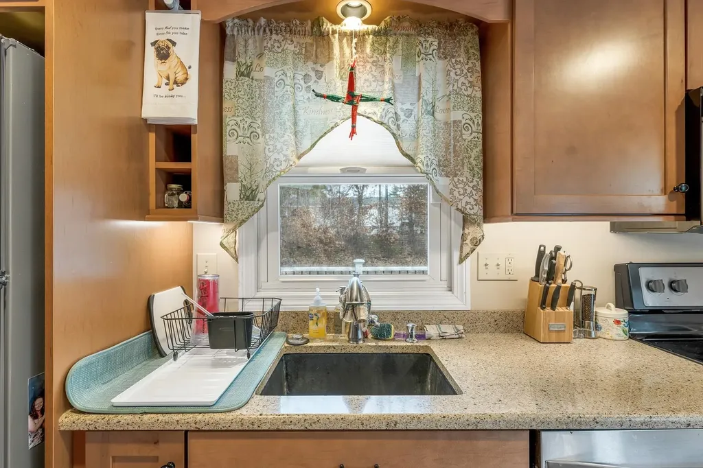 106 Fairview Avenue Conway NH 03818