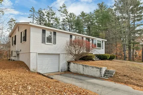 106 Fairview Avenue Conway NH 03818