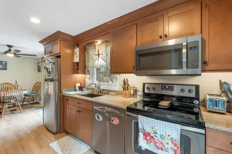 106 Fairview Avenue Conway NH 03818