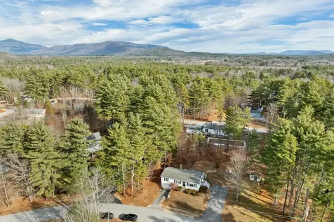 106 Fairview Avenue Conway NH 03818