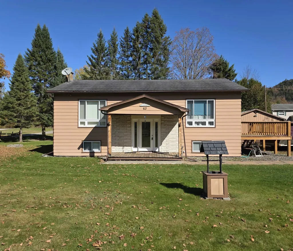 63 Pariseau Drive Canaan VT 05902