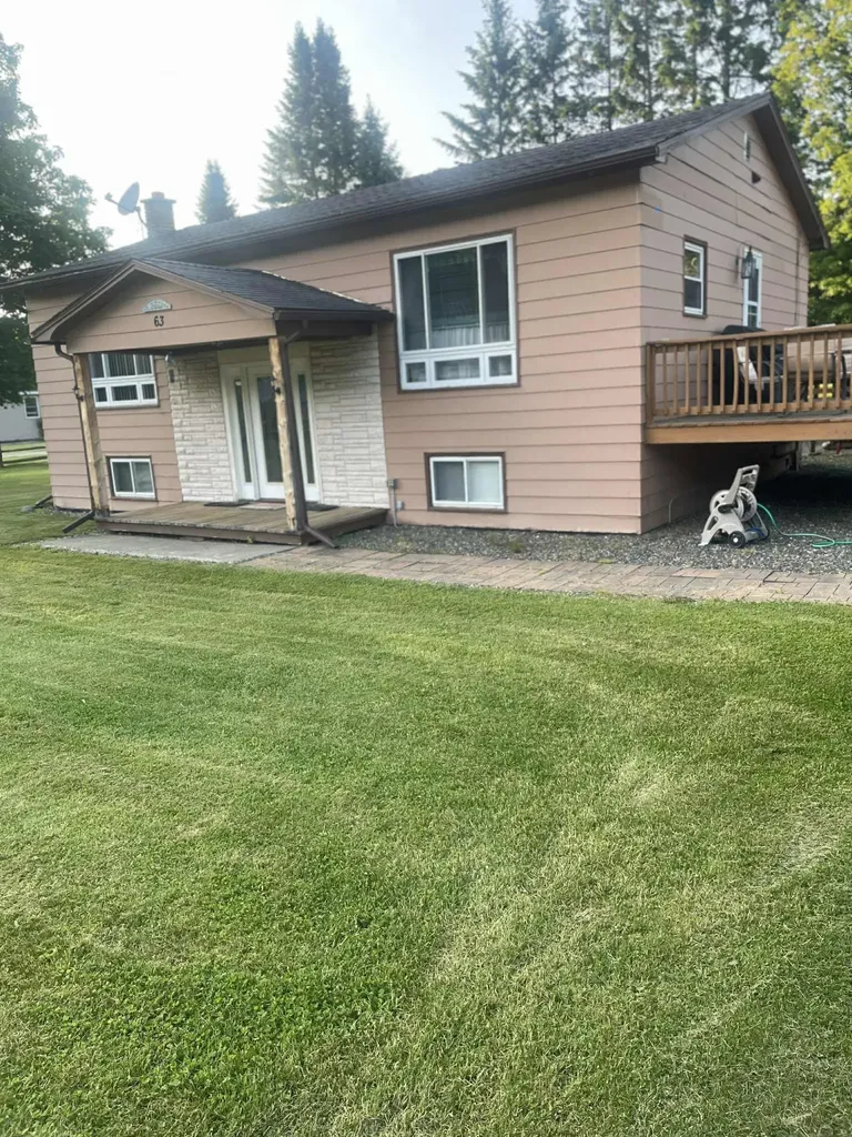 63 Pariseau Drive Canaan VT 05902