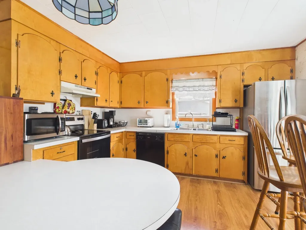 63 Pariseau Drive Canaan VT 05902