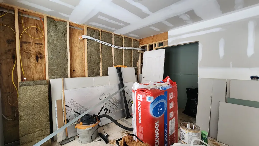 2029 North Hill Road Andover VT 05143