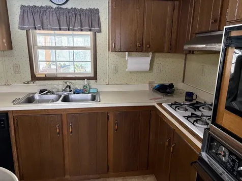 4 Sunny Oaks Terrace Wolfeboro NH 03894