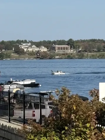 4 Sunny Oaks Terrace Wolfeboro NH 03894