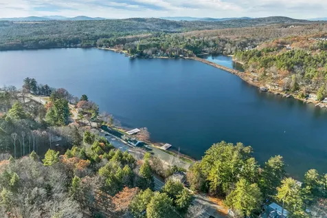 209 Lady Walsingham Way Laconia NH 03246