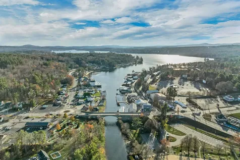 209 Lady Walsingham Way Laconia NH 03246