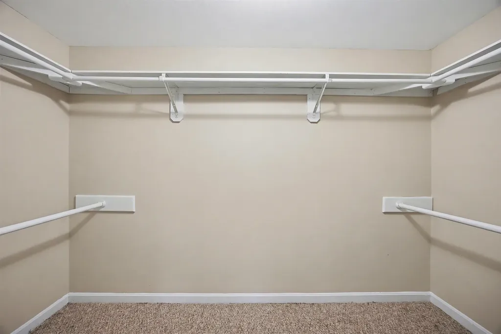 42 Country Road Hampstead NH 03826