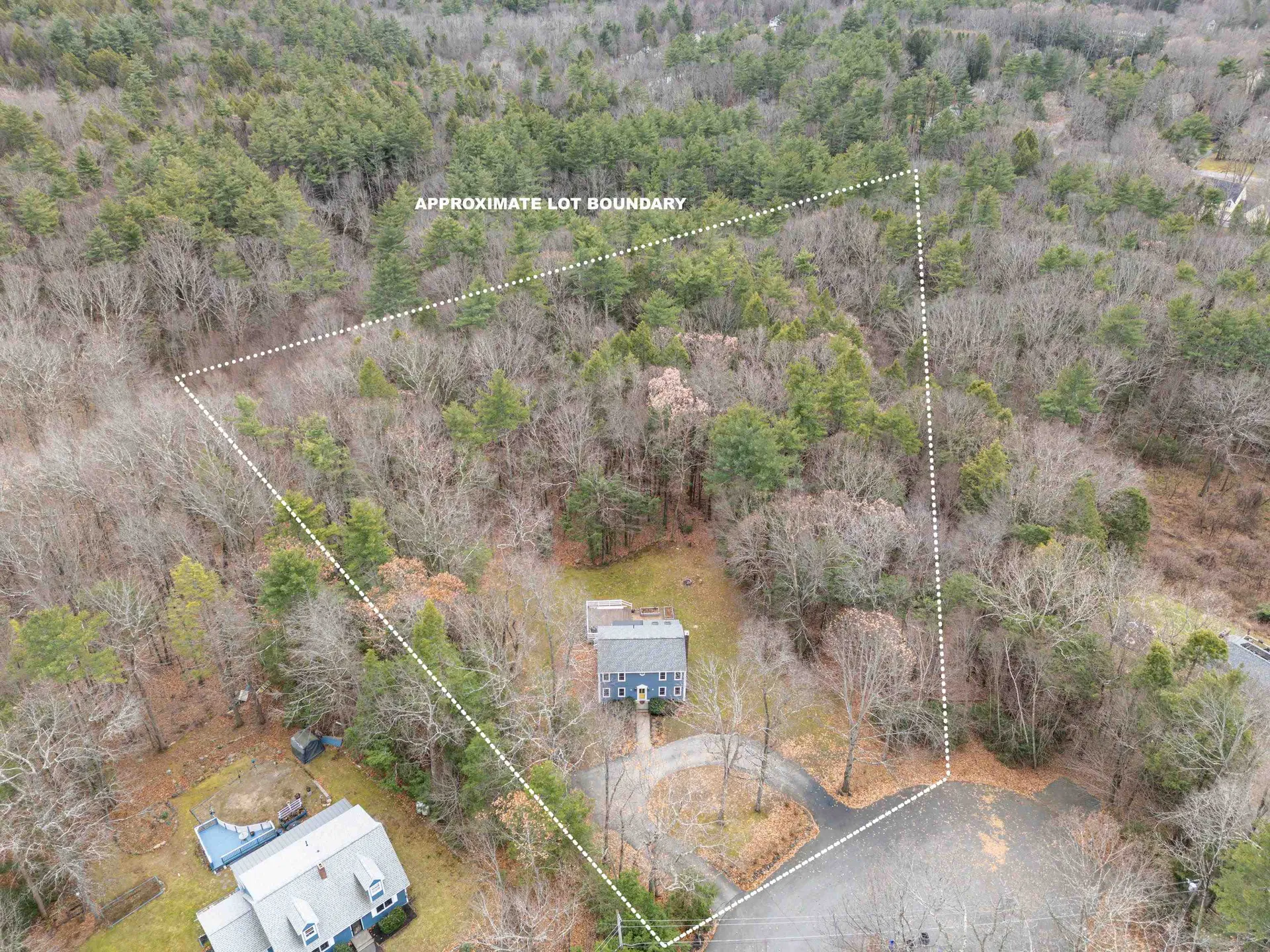 42 Country Road Hampstead NH 03826