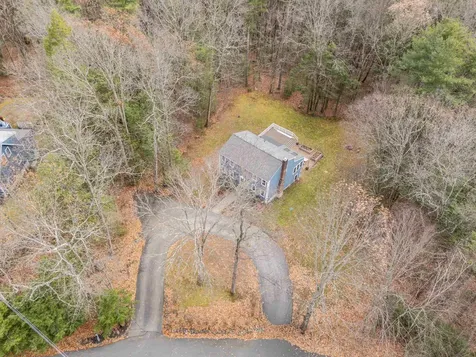 42 Country Road Hampstead NH 03826