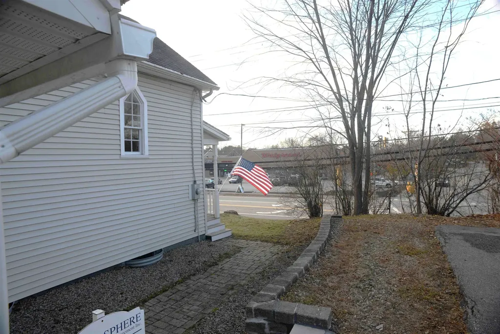 51 Portsmouth Avenue Exeter NH 03833