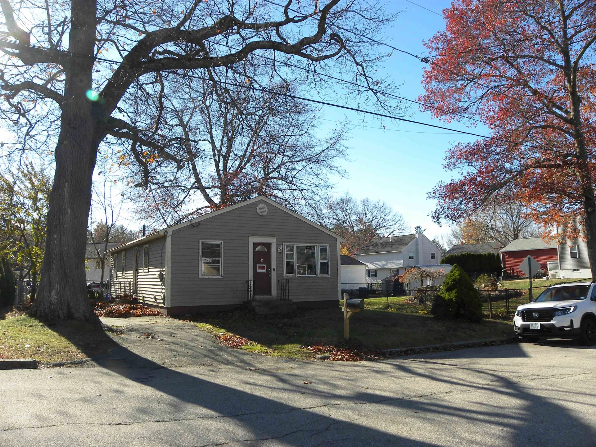 60 W Elmwood Avenue Manchester NH 03103